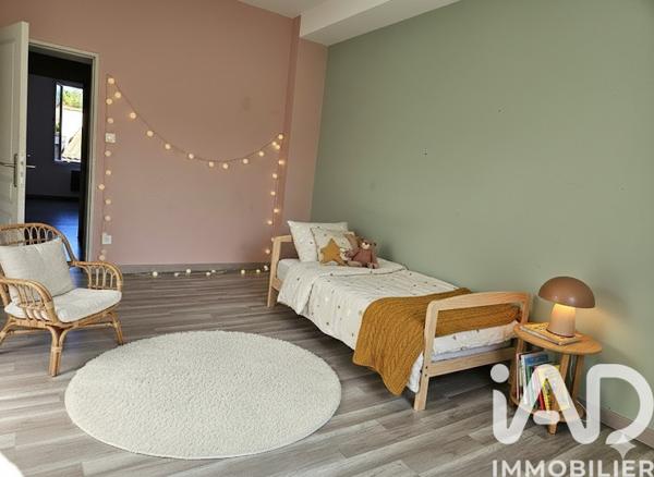 Maison à vendre 6 pièces 102 m² Guîtres