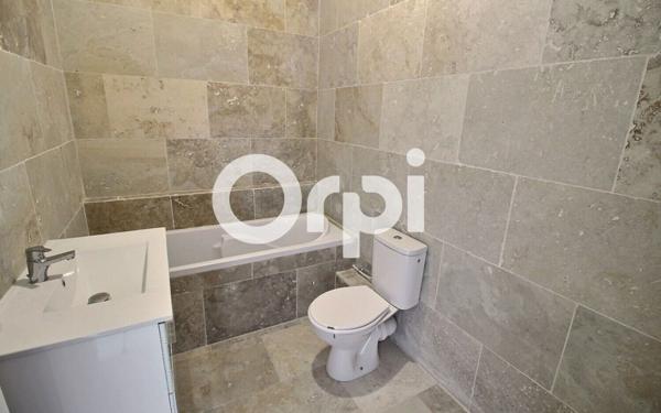 Appartement à vendre    3 pièces • 95 m2 Marseille 15