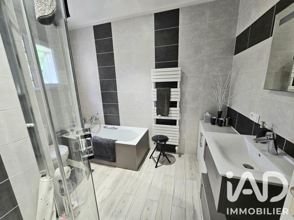 Maison à vendre 6 pièces 213 m² Bergerac
