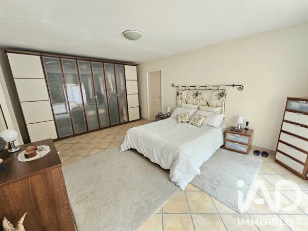 Maison à vendre 6 pièces 213 m² Bergerac