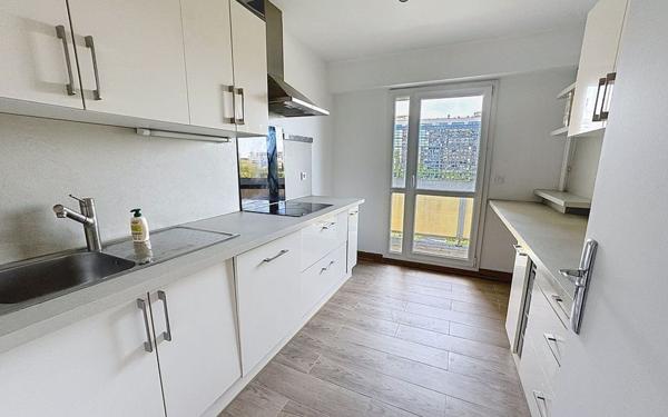 Appartement à louer    3 pièces • 74,65 m2 Créteil