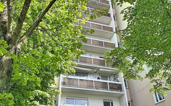 Appartement à louer    3 pièces • 74,65 m2 Créteil