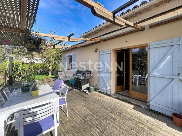 Maison à vendre à Peymeinade - 4 pièces, 3 chambres, terrain de 1130 m²