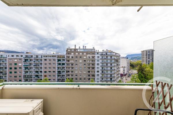 Appartement F3 à vendre  3 pièces - 89,18 m2 GRENOBLE - 38