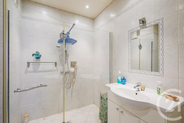 Appartement F3 à vendre  3 pièces - 89,18 m2 GRENOBLE - 38