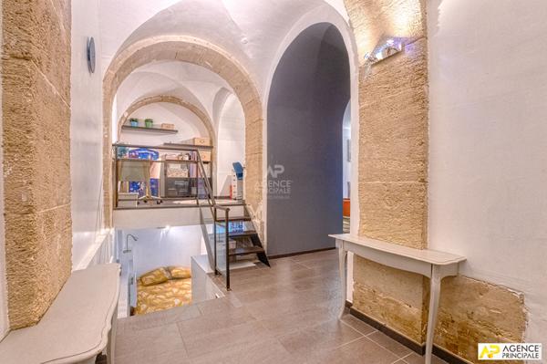 Versailles Notre-Dame / Avenue de Saint-Cloud - Appartement 4 pièces - 93m² au sol €660 000 ** - Référence 27265