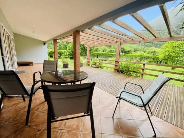 CLARA – Une maison familiale bordée de nature, à La Plaine-des-Palmistes
