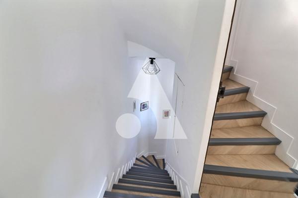 Maison 7 pièces 197 m2
