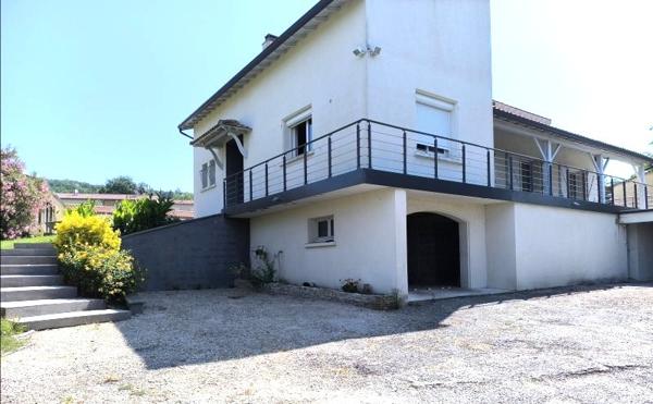 Vente / Maison avec dépendance à Pompignan (82170)