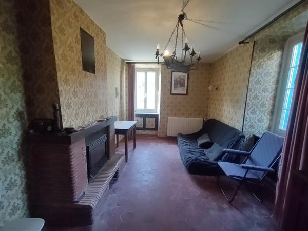 Maison à vendre |  Oust |  5 pièces | 143 m²