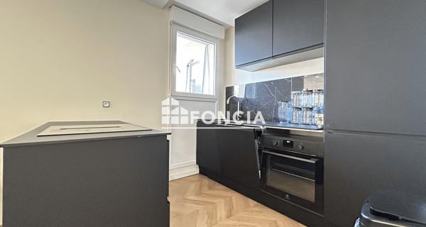 À vendre Appartement 3 pièces 65 m² - Bordeaux 33800