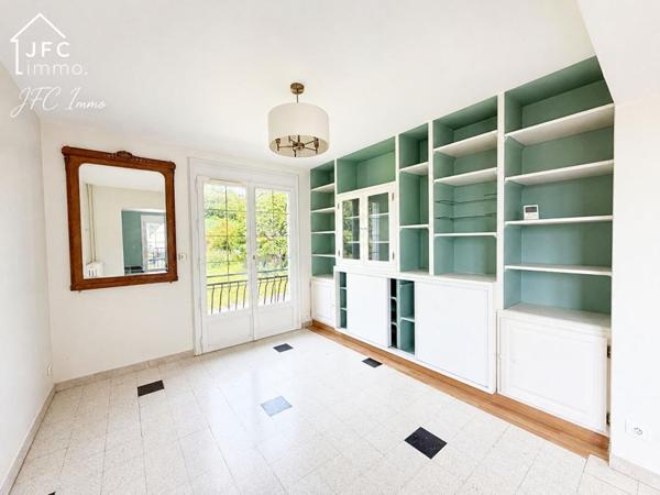 Maison Soissons 7 pièce(s) 112 m2 + terrain, 3100 m²