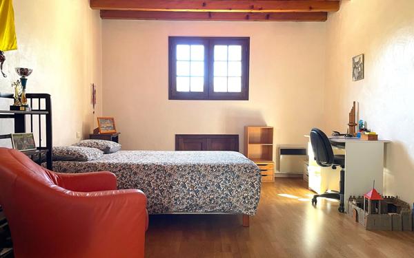 Maison à vendre    6 pièces •  Le Teil