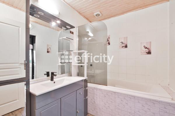 Maison 4 pièces - 114 m² Exclusivité efficity