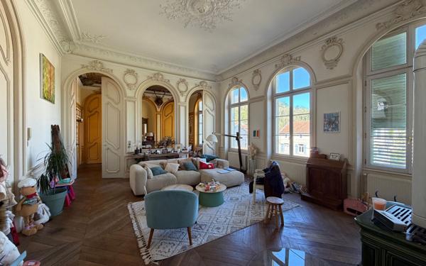 Appartement à louer    5 pièces •  Bar-le-Duc