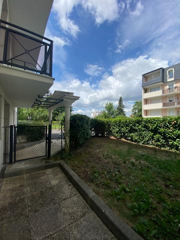 STUDIO CENTRE VILLE MONTGERON