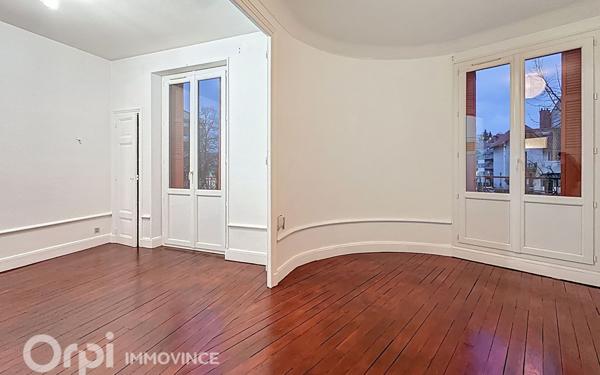 Appartement à louer    3 pièces •  Clermont-Ferrand