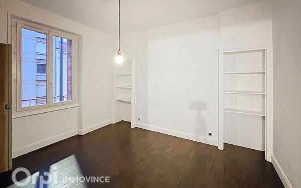 Appartement à louer    3 pièces •  Clermont-Ferrand