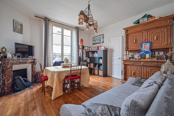 Proche ligne 8, commerces et écoles