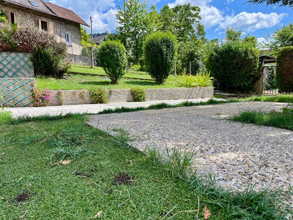 Une Maison de Caractère en pierre à Découvrir avec votre Nestenn Le Pont De Beauvoisin