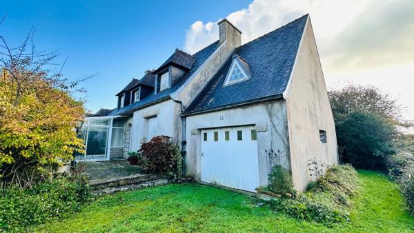 Spacieuse maison familiale avec jardin, proche du centre de Lanvéoc