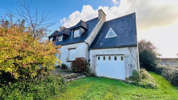 Spacieuse maison familiale avec jardin, proche du centre de Lanvéoc