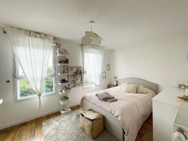 IDEAL Investisseur rentabilité nette de 4,00 %, Revenu locatif annuel : 12 444 € _ Maison contemporaine T4 de 93 m²