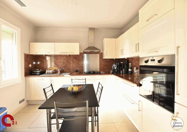 Maison 4 pièces - 110 m² Exclusivité efficity