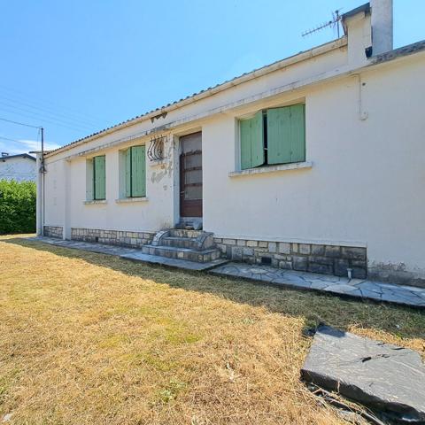 A VENDRE MAISON PLAIN PIED 4 CHAMBRES GARAGE JARDIN