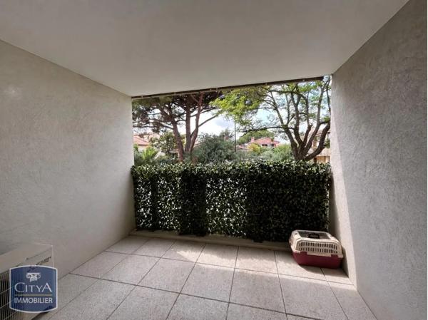 Appartement à louer 2 pièces 42.19m² Fréjus (83600)