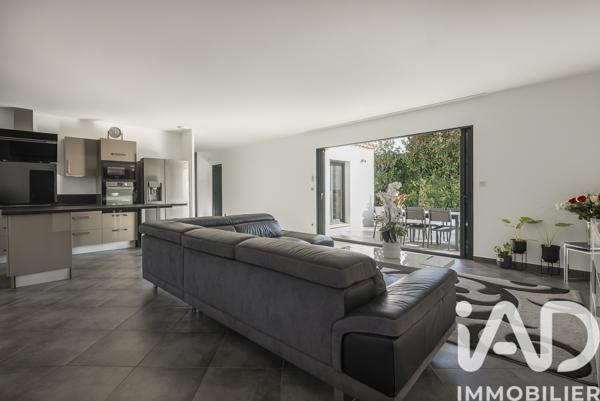 Maison à vendre 5 pièces 137 m² Ventabren