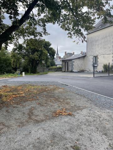 Argentré (53210) COEUR DE VILLAGE PARCELLE VIABILISEE LIBRE CONSTRUCTEUR