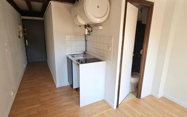 Appartement à vendre    1 pièce • 13,61 m2 Toulouse