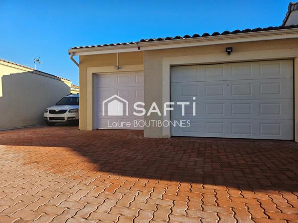 Maison de plain pied double garage et piscine