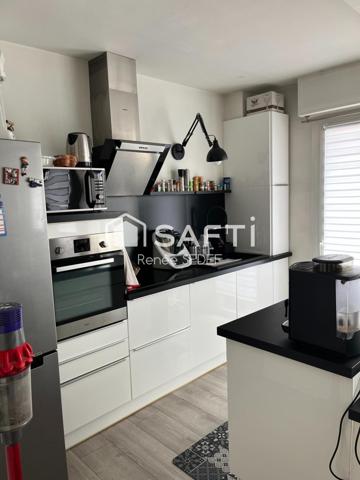 Charmant 2 piéces de 37M²avec balcon, cave et parking