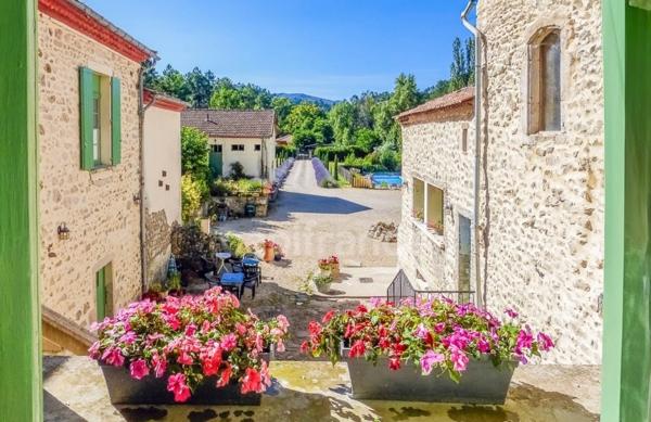 LA GRAND COMBE (30) Propriété de Caractère et Activité Touristique – Portes des Cévennes