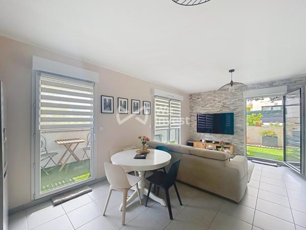 Appartement T3 avec Jardin et Piscine hors sol Privative