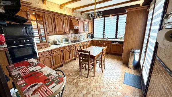 Maison individuelle à vendre à Hazebrouck dans le Nord (59190), ref : H9345