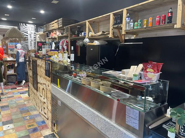 FONDS DE COMMERCE OU DROIT AU BAIL SEUL - CONCEPT STORE + SNACK - AIGUES MORTES - REMPARTS