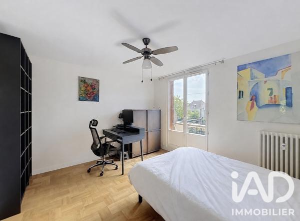 Location appartement 3 pièces 69,2 m² Colombes