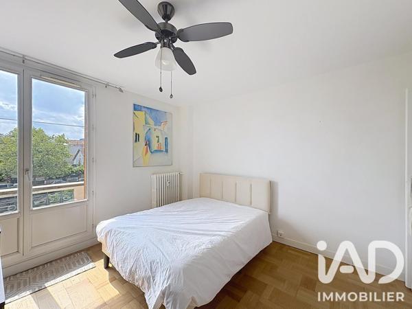 Location appartement 3 pièces 69,2 m² Colombes