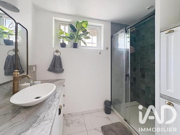 Location appartement 3 pièces 69,2 m² Colombes