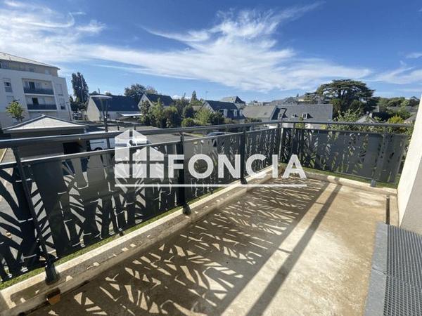 Location Appartement 4 pièces 86.8 m² - 53 RUE DE L'ANGUILLE Tours 37100