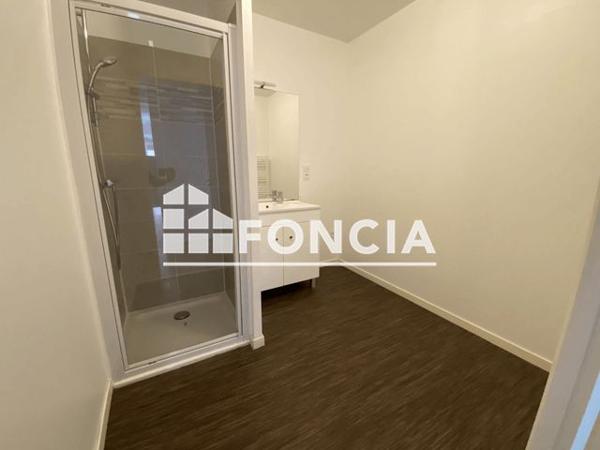 Location Appartement 4 pièces 86.8 m² - 53 RUE DE L'ANGUILLE Tours 37100