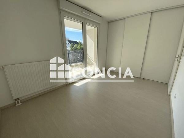 Location Appartement 4 pièces 86.8 m² - 53 RUE DE L'ANGUILLE Tours 37100