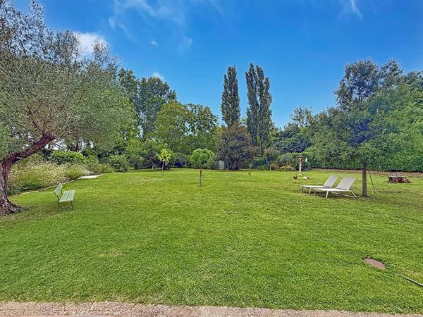 Maison T4 + T2 loué 31150 Fenouillet Calme et sans vis-à-vis 191m²