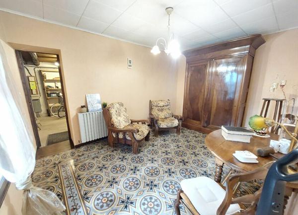 Maison à vendre    7 pièces •  Saint-Martin-de-Crau