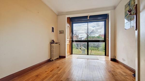 Maison SECTEUR DES GRAVIERS a Massy