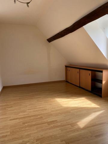 À VENDRE Appartement F5 duplex Provins centre-ville