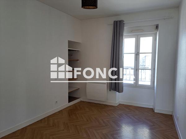 Location Appartement 3 pièces 51 m² - 16 RUE DU PARADIS La Seguiniere 49280